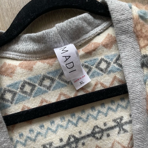 Anthropologie Sweater NWOT - Picture 3 of 3